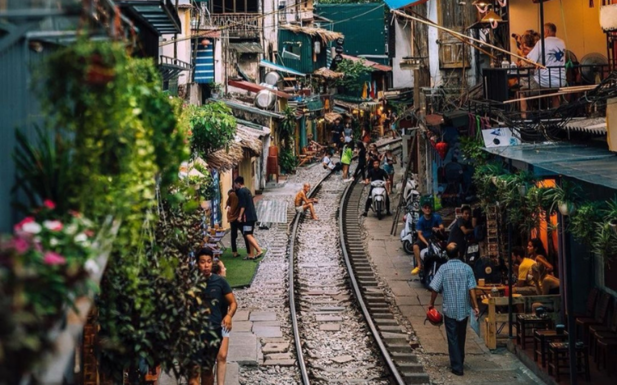 Allure of Southeast Asia Tour Package: 14 Days