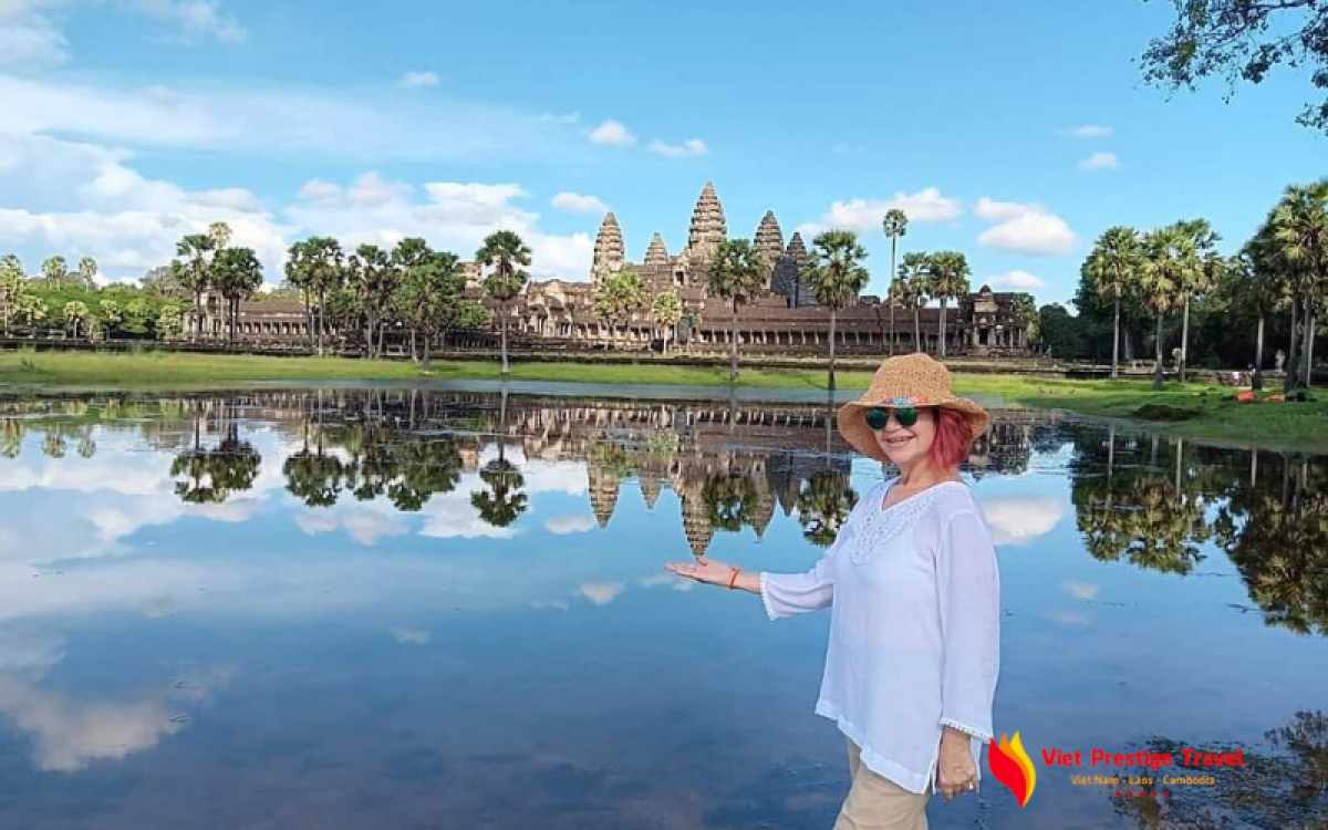 6-Day Cambodia Adventure: Royal Treasures & Ancient Temples Await