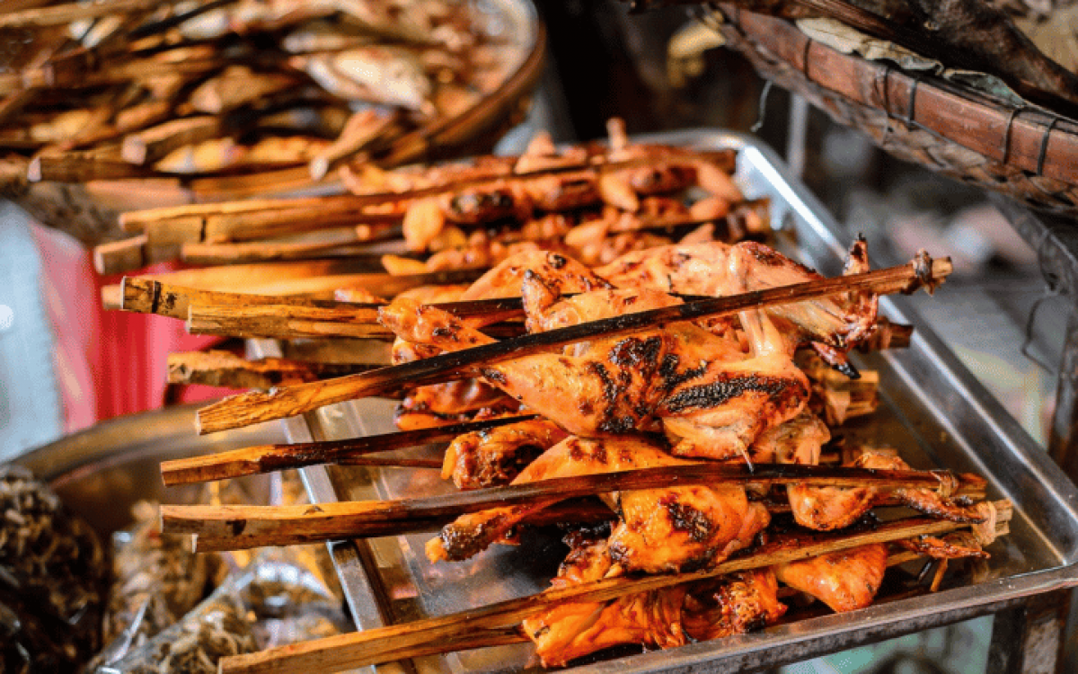 6-Day Cambodia Adventure: Royal Treasures & Ancient Temples Await