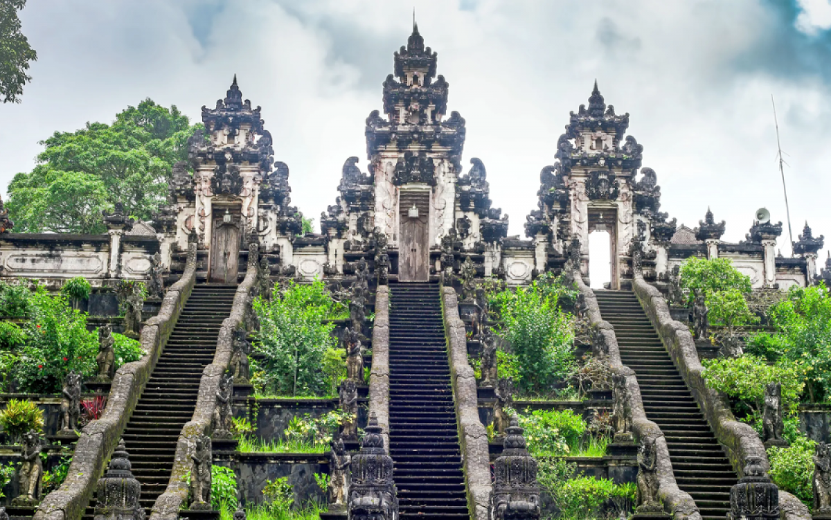 16-Day Vacation through Thailand, Vietnam and Bali