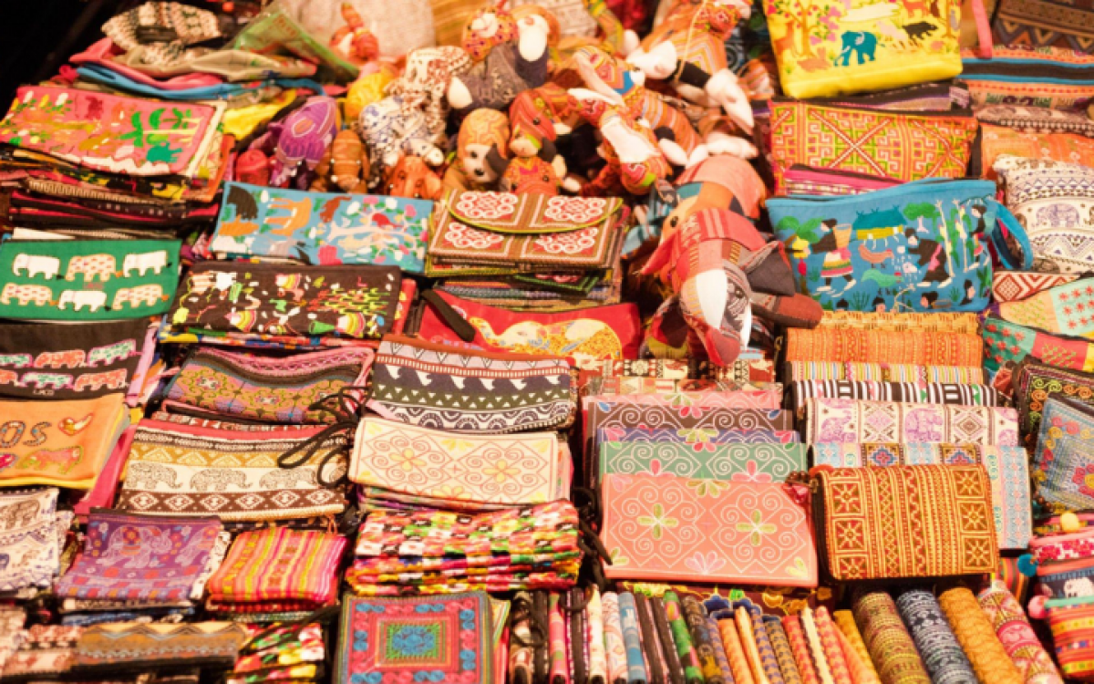 5 Days 4 Nights Laos Tour: Impressive Mekong Expedition