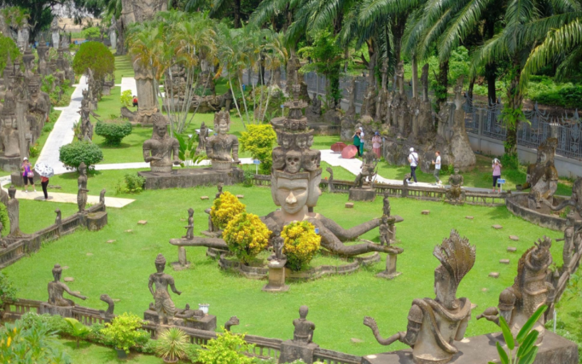 5 Days 4 Nights Laos Tour: Impressive Mekong Expedition