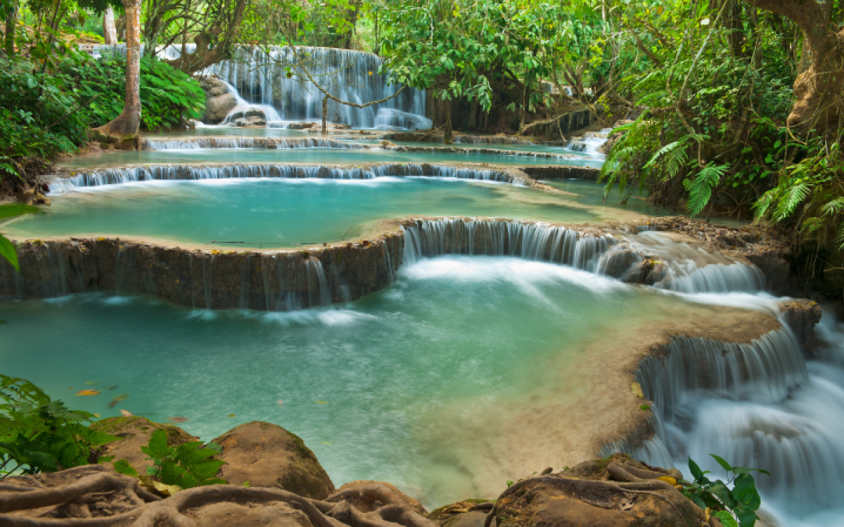 Amazing Journey: Vietnam and Laos with Family (13 days)