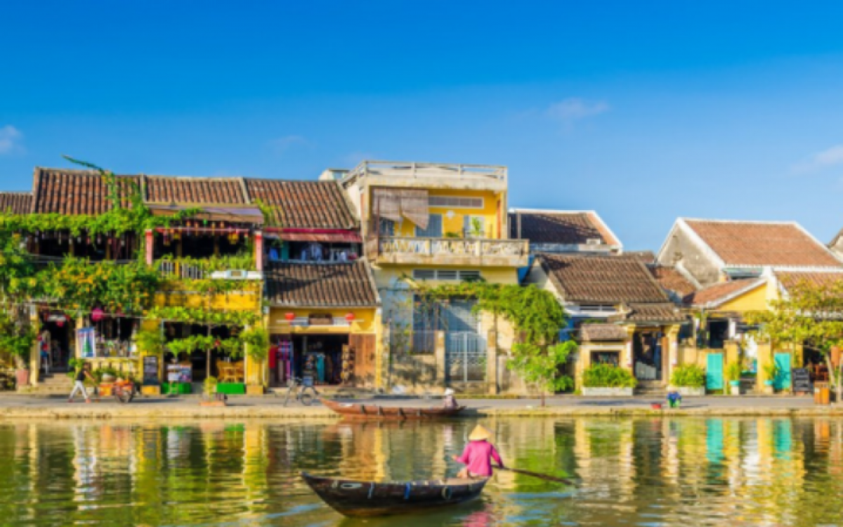 Essence of Vietnam: 8 days from North to South