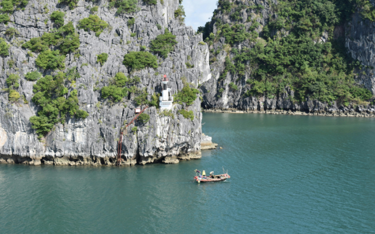 Essence of Vietnam: 8 days from North to South