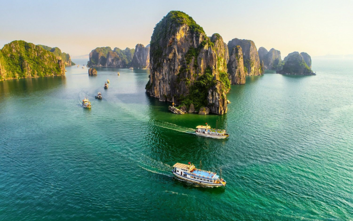 Inclusive tour packages for Vietnam, Cambodia, Laos: 14 Days