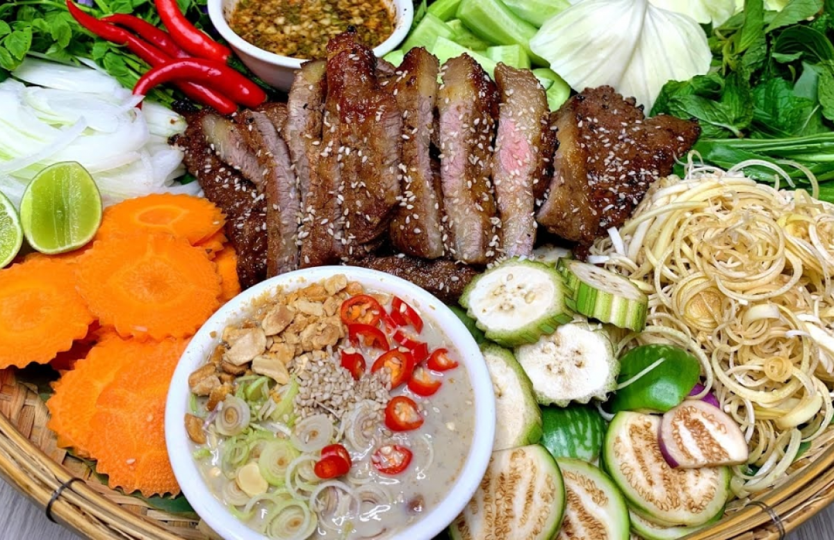 Incredible Thailand - Laos - Cambodia - Vietnam Tour Package (22 Days)