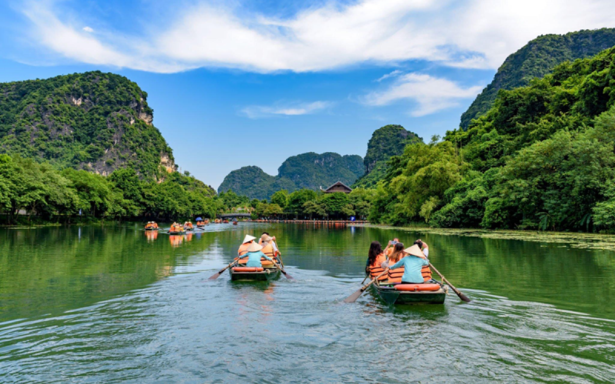 Adventure Tour Packages: Experience Incredible Northern Vietnam (11 Days)