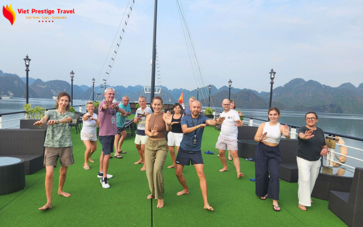 Southeast Asia Tour: 20 Days in Singapore, Thailand, Vietnam