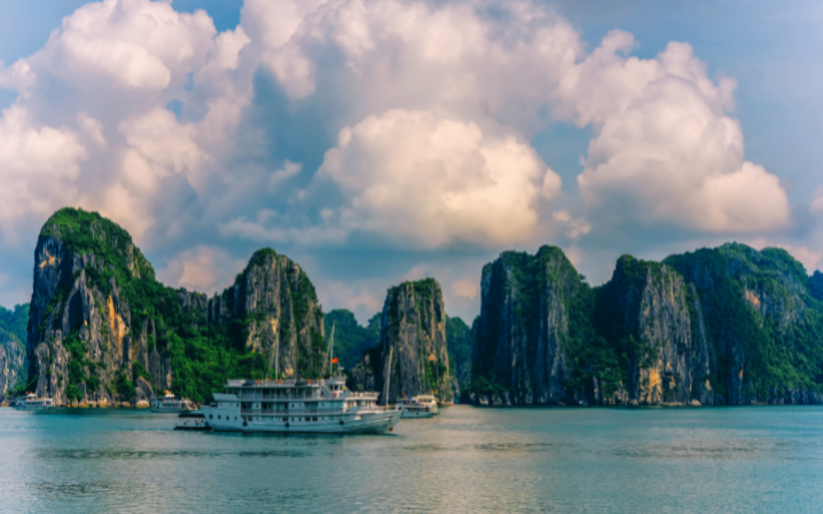 Vietnam Expedition: North to South Incredible Journey (6 days)