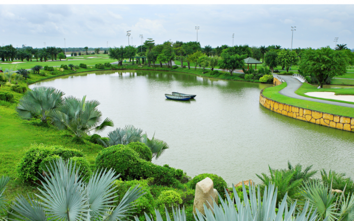 Vietnam Golf Holiday Package: 10 Days