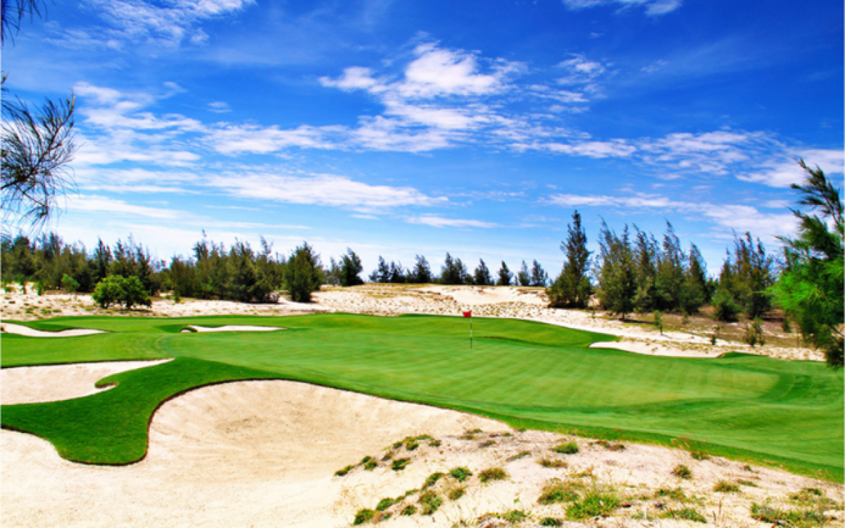 Vietnam Golf Holiday Package: 10 Days
