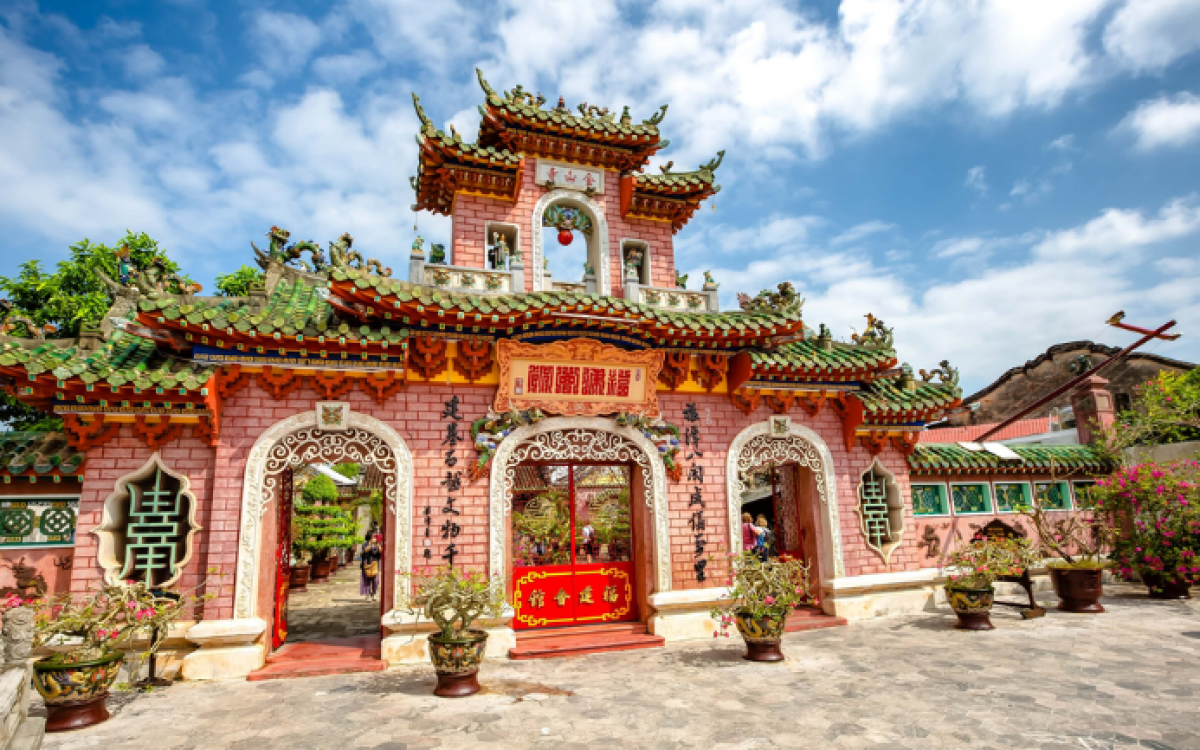 Vietnam Golf Holiday Package: 10 Days