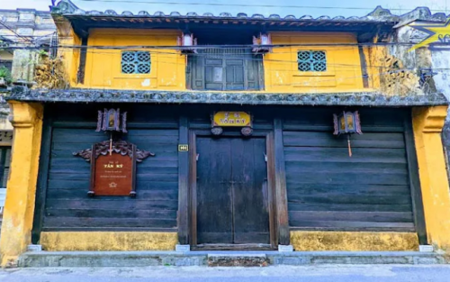 All-Inclusive Tour Package of 2025: Explore Vietnam, Cambodia & Malaysia (24 Days)