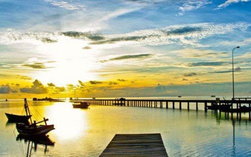 All-Inclusive Tour Package of 2025: Explore Vietnam, Cambodia & Malaysia (24 Days)