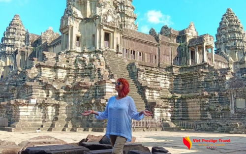 6-Day Cambodia Adventure: Royal Treasures & Ancient Temples Await