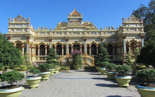 19-Day Vietnam: Exclusive Grand Expedition