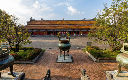 Best Vietnam Travel Package - 14 days from North to South