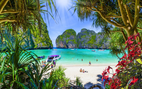 Honeymoon Vacation Package in Vietnam and Thailand – 16 Days