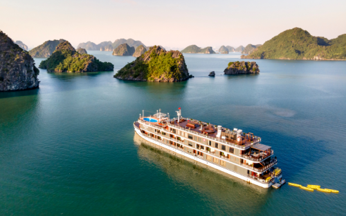 Muslim-Friendly Tour Package: 10 Days Vietnam & Phu Quoc Adventure