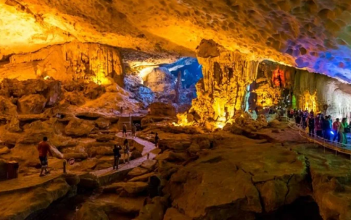 Golf & Culture Package Tour in Vietnam (19 Days)