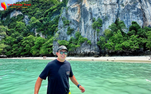 Southeast Asia Tour: 20 Days in Singapore, Thailand, Vietnam