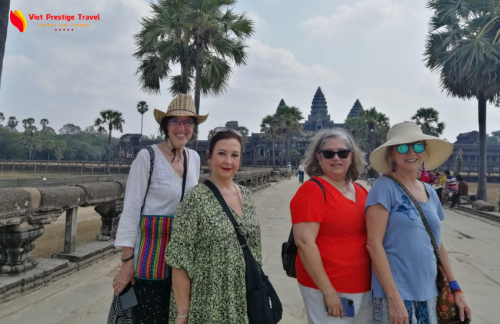 Best Tour Package of Indochina: Cambodia, Laos and Vietnam - 18 Days