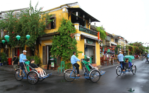 Best Tour Package of Indochina: Cambodia, Laos and Vietnam - 18 Days