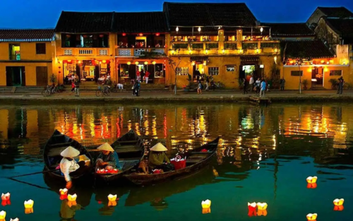 Vietnam Exploration Family Tour Package: 11 Days