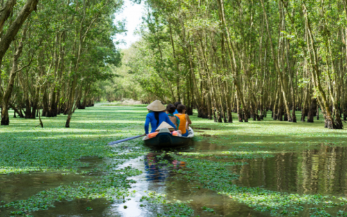 Vietnam Travel Package: 17 Days of Luxury