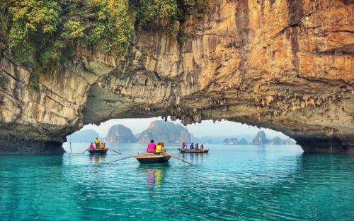 Vietnam Travel Package: 17 Days of Luxury